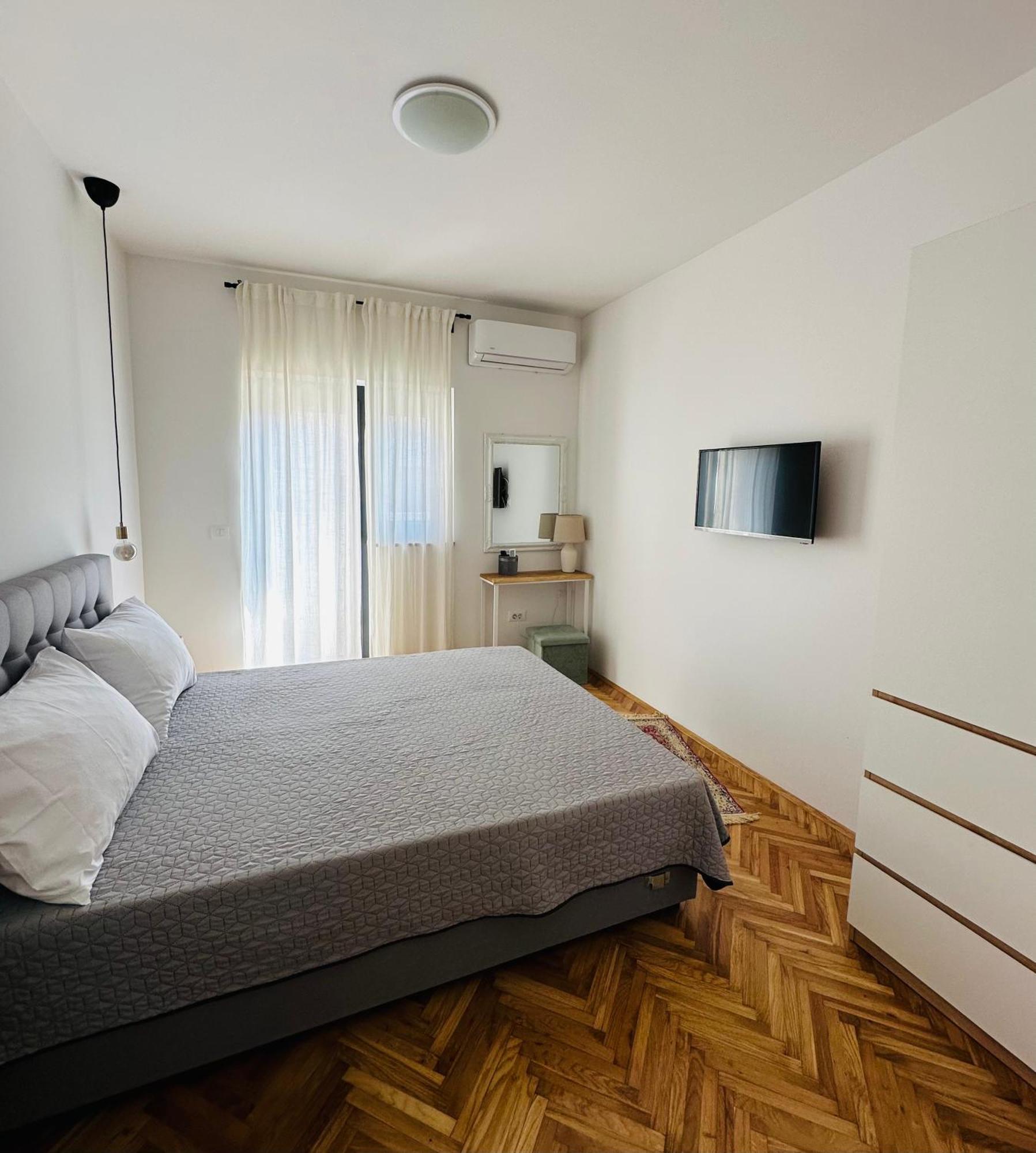 Apartman Zagi โรวีน ภายนอก รูปภาพ