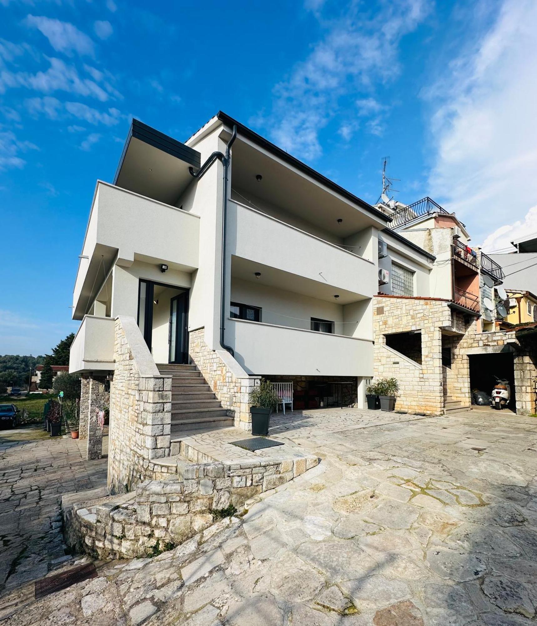 Apartman Zagi โรวีน ภายนอก รูปภาพ